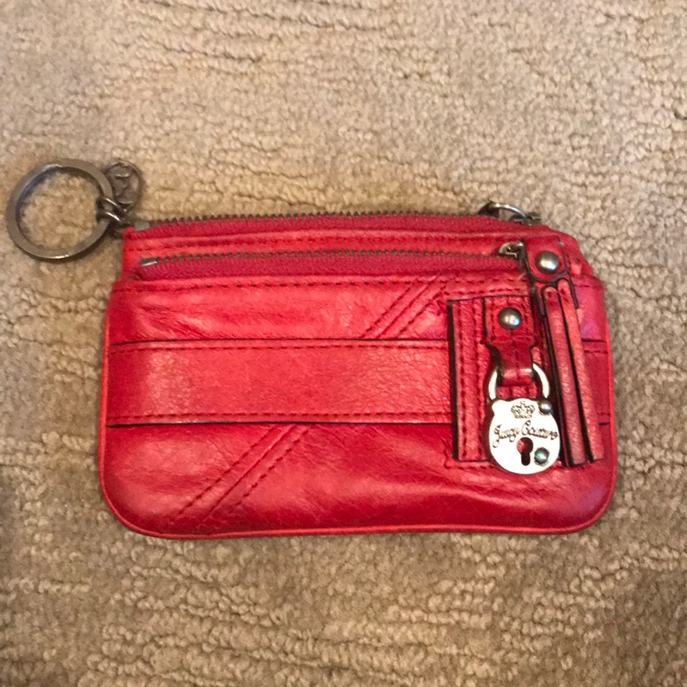 Juicy couture change purse with key ring